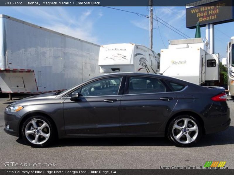 Magnetic Metallic / Charcoal Black 2016 Ford Fusion SE