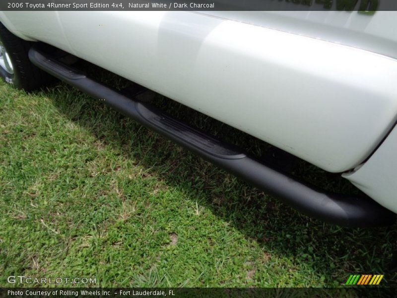 Natural White / Dark Charcoal 2006 Toyota 4Runner Sport Edition 4x4