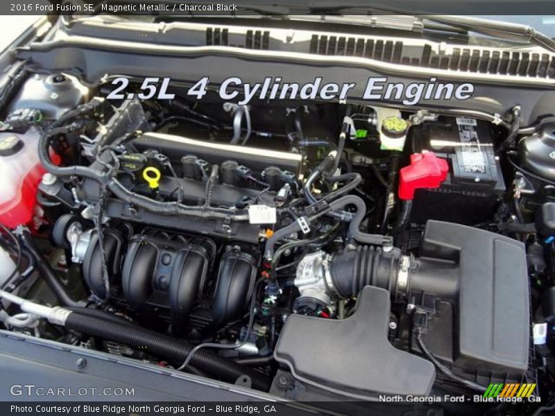 Magnetic Metallic / Charcoal Black 2016 Ford Fusion SE
