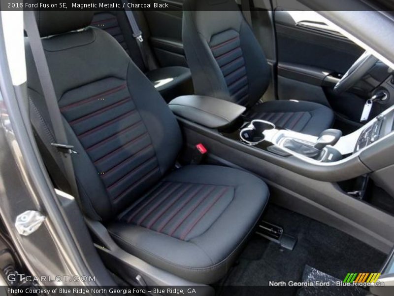 Magnetic Metallic / Charcoal Black 2016 Ford Fusion SE