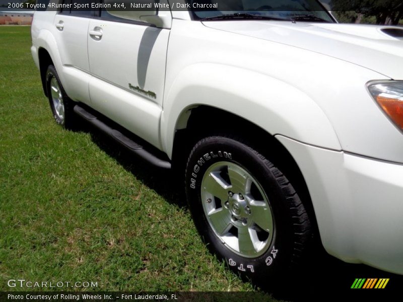 Natural White / Dark Charcoal 2006 Toyota 4Runner Sport Edition 4x4