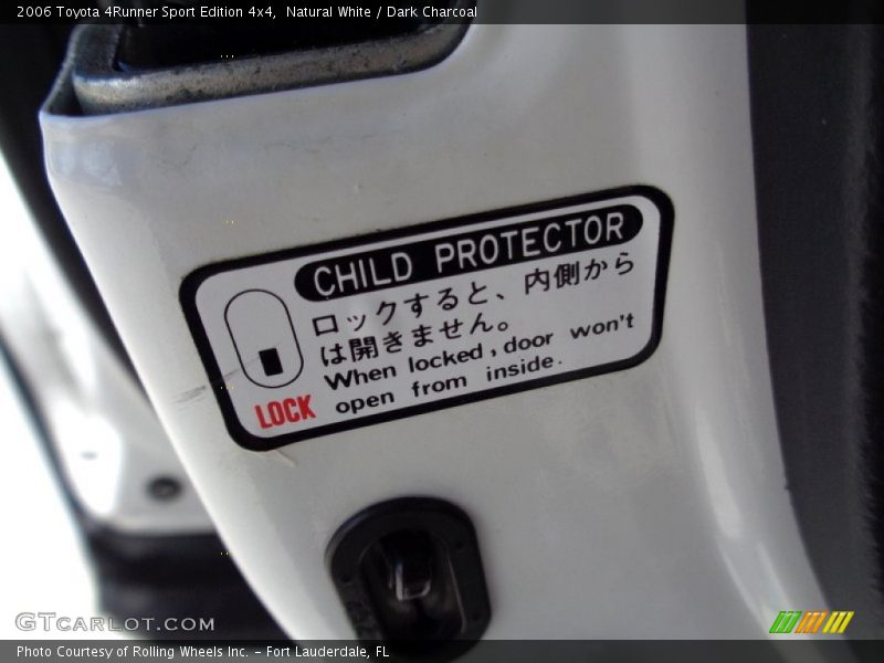 Natural White / Dark Charcoal 2006 Toyota 4Runner Sport Edition 4x4