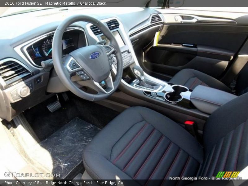 Magnetic Metallic / Charcoal Black 2016 Ford Fusion SE