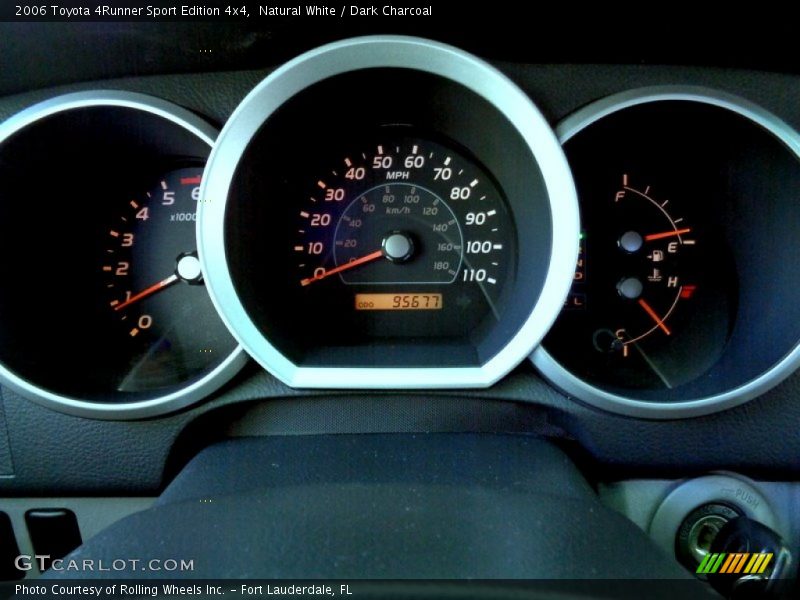 Natural White / Dark Charcoal 2006 Toyota 4Runner Sport Edition 4x4