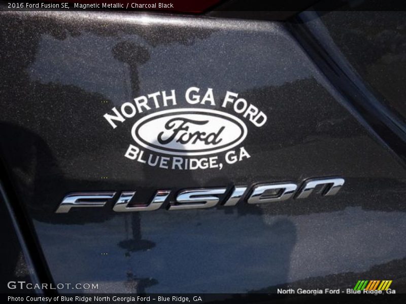Magnetic Metallic / Charcoal Black 2016 Ford Fusion SE
