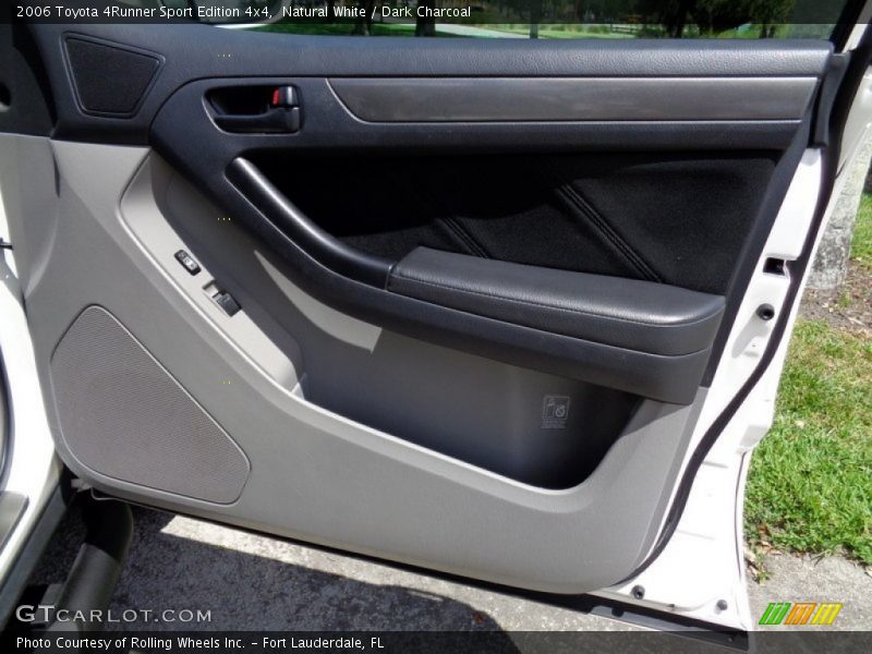 Natural White / Dark Charcoal 2006 Toyota 4Runner Sport Edition 4x4