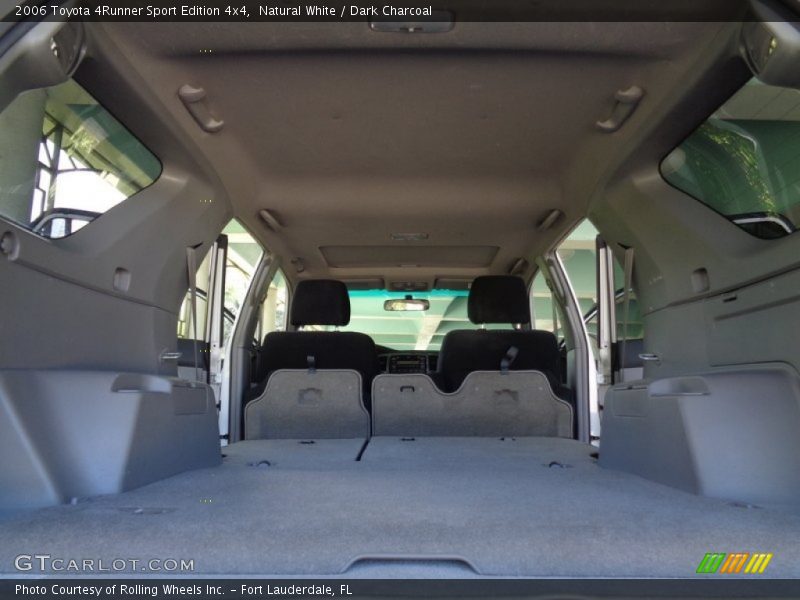 Natural White / Dark Charcoal 2006 Toyota 4Runner Sport Edition 4x4