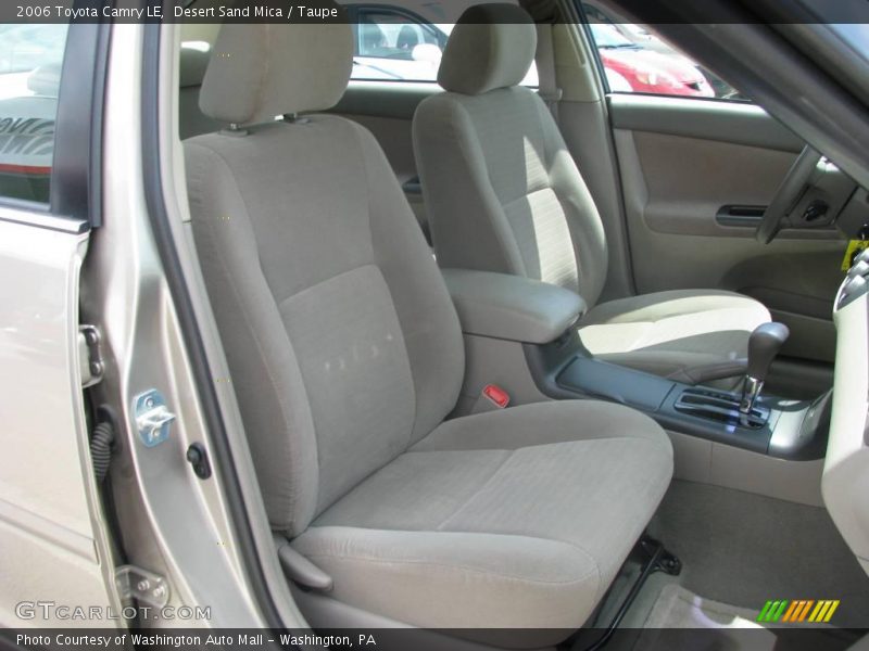 Desert Sand Mica / Taupe 2006 Toyota Camry LE