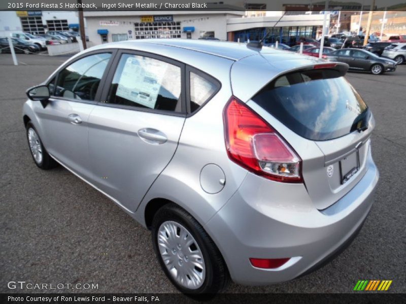 Ingot Silver Metallic / Charcoal Black 2015 Ford Fiesta S Hatchback