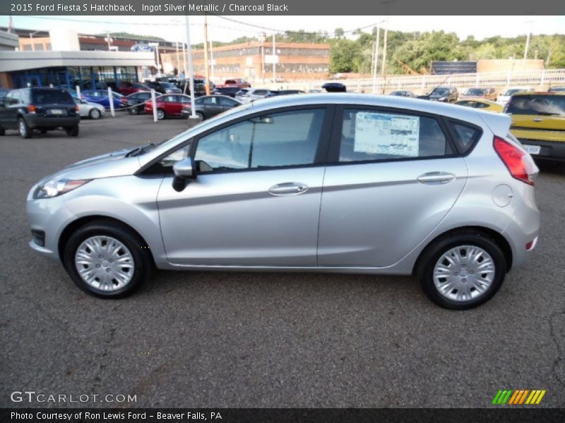 Ingot Silver Metallic / Charcoal Black 2015 Ford Fiesta S Hatchback