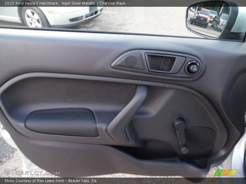 Door Panel of 2015 Fiesta S Hatchback