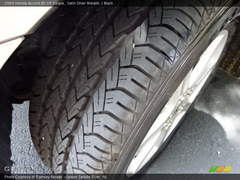 Satin Silver Metallic / Black 2004 Honda Accord EX V6 Coupe