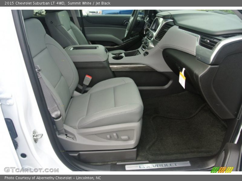 Summit White / Jet Black 2015 Chevrolet Suburban LT 4WD