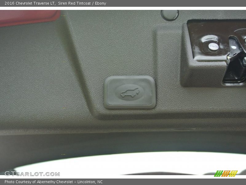 Siren Red Tintcoat / Ebony 2016 Chevrolet Traverse LT