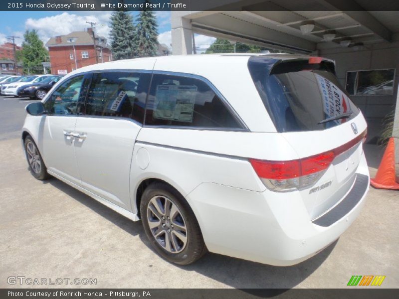 White Diamond Pearl / Truffle 2015 Honda Odyssey Touring