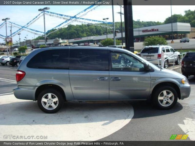 Silver Steel Metallic / Medium Slate Gray 2007 Dodge Grand Caravan SXT