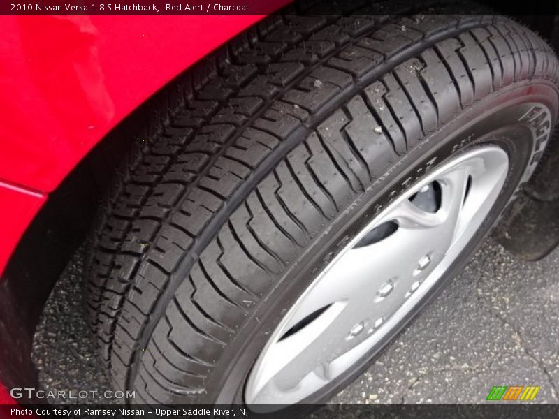Red Alert / Charcoal 2010 Nissan Versa 1.8 S Hatchback