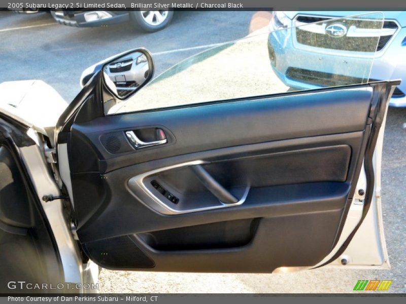 Brilliant Silver Metallic / Charcoal Black 2005 Subaru Legacy 2.5i Limited Sedan