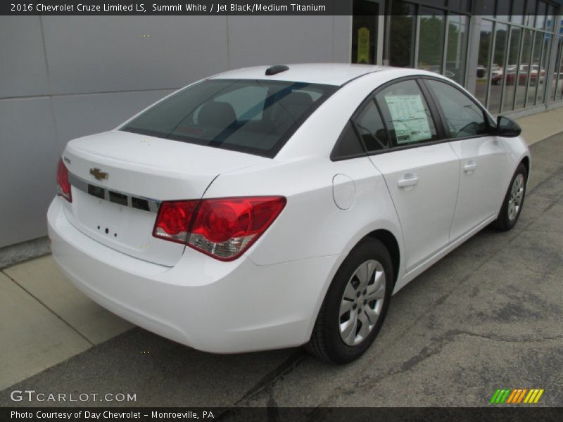 Summit White / Jet Black/Medium Titanium 2016 Chevrolet Cruze Limited LS