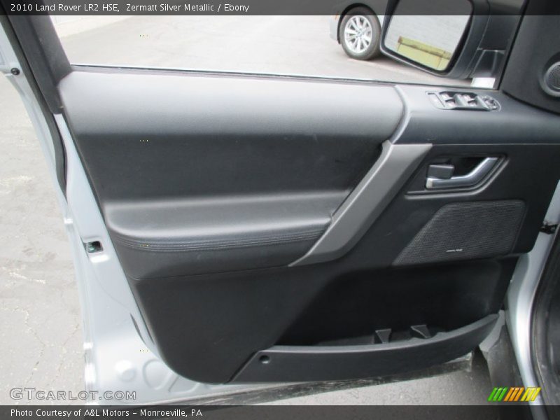 Zermatt Silver Metallic / Ebony 2010 Land Rover LR2 HSE