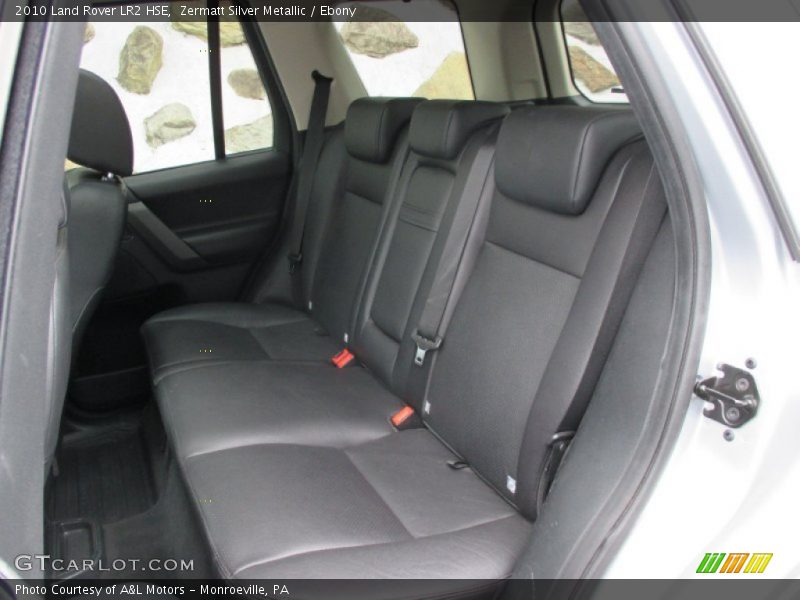 Zermatt Silver Metallic / Ebony 2010 Land Rover LR2 HSE