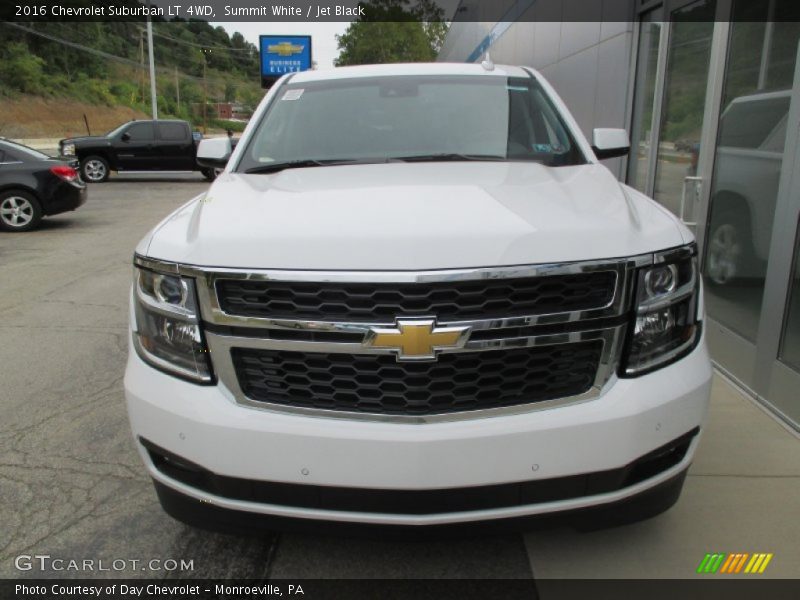 Summit White / Jet Black 2016 Chevrolet Suburban LT 4WD