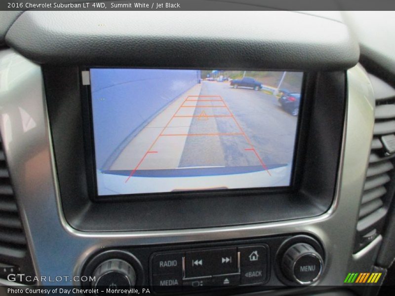 Summit White / Jet Black 2016 Chevrolet Suburban LT 4WD