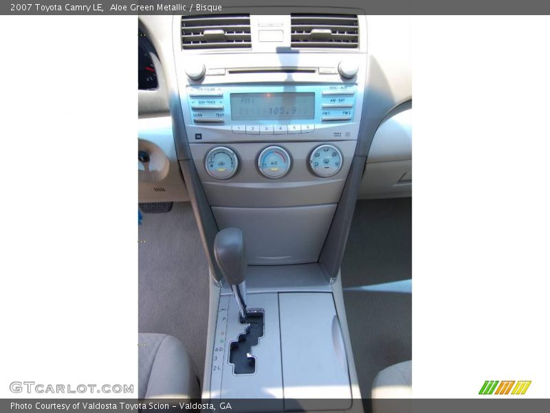 Aloe Green Metallic / Bisque 2007 Toyota Camry LE