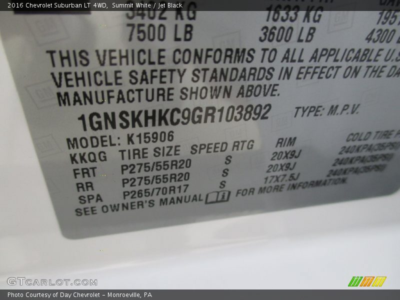Summit White / Jet Black 2016 Chevrolet Suburban LT 4WD