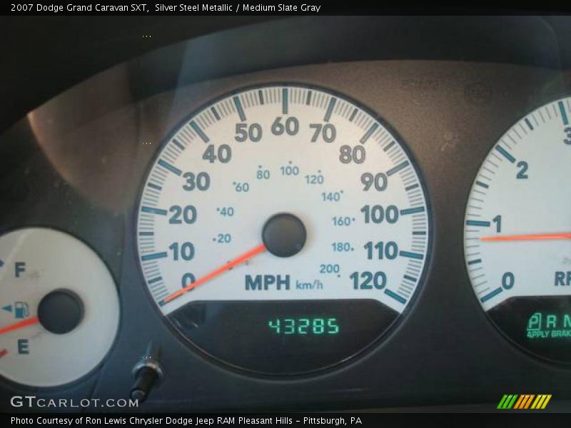 Silver Steel Metallic / Medium Slate Gray 2007 Dodge Grand Caravan SXT