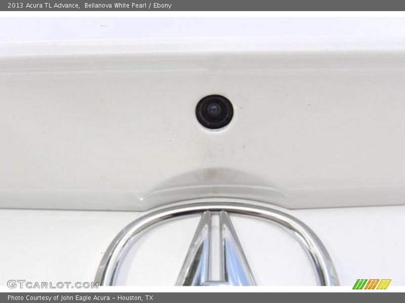Bellanova White Pearl / Ebony 2013 Acura TL Advance