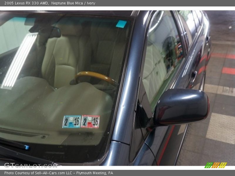 Neptune Blue Mica / Ivory 2005 Lexus RX 330 AWD