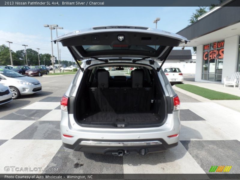 Brilliant Silver / Charcoal 2013 Nissan Pathfinder SL 4x4