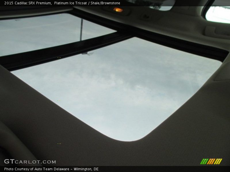 Platinum Ice Tricoat / Shale/Brownstone 2015 Cadillac SRX Premium