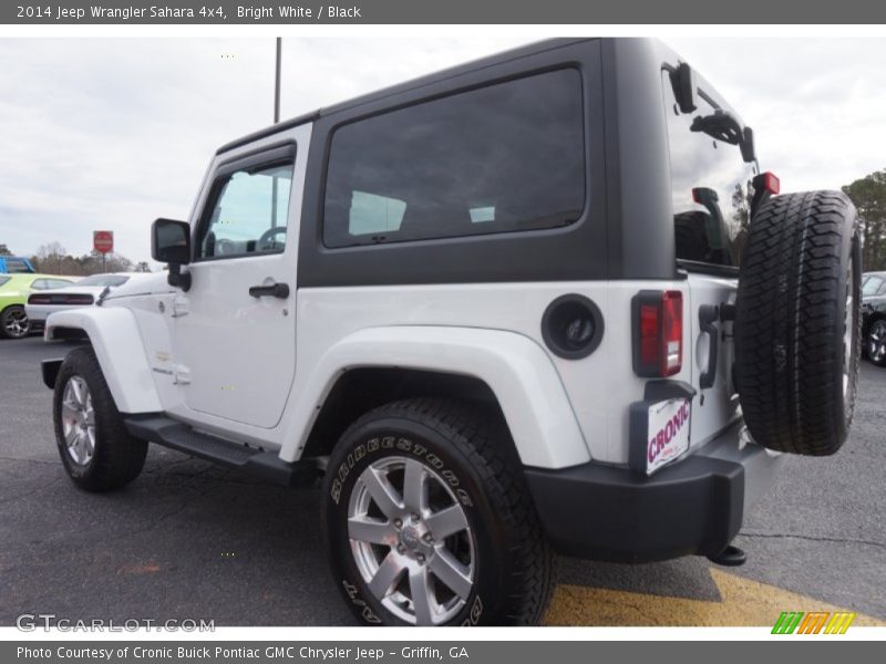 Bright White / Black 2014 Jeep Wrangler Sahara 4x4