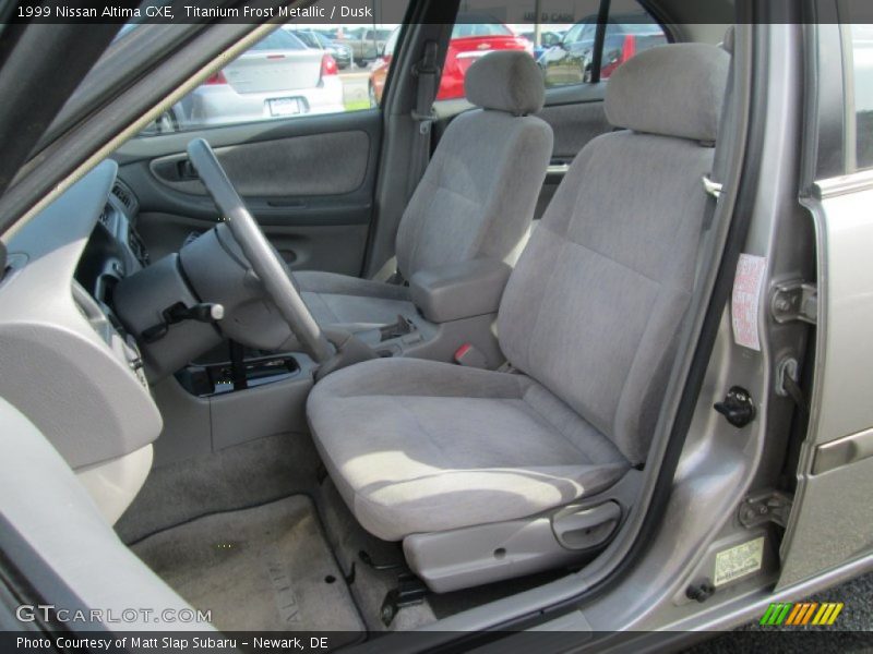 Titanium Frost Metallic / Dusk 1999 Nissan Altima GXE