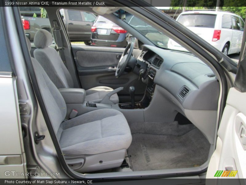 Titanium Frost Metallic / Dusk 1999 Nissan Altima GXE