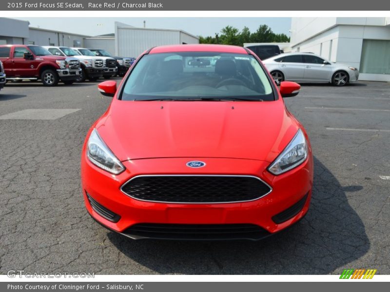 Race Red / Charcoal Black 2015 Ford Focus SE Sedan