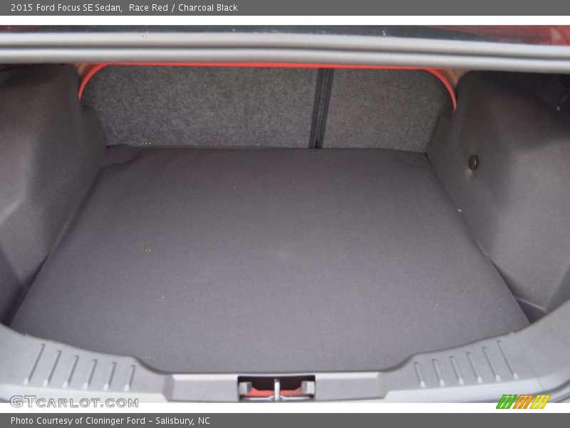 Race Red / Charcoal Black 2015 Ford Focus SE Sedan