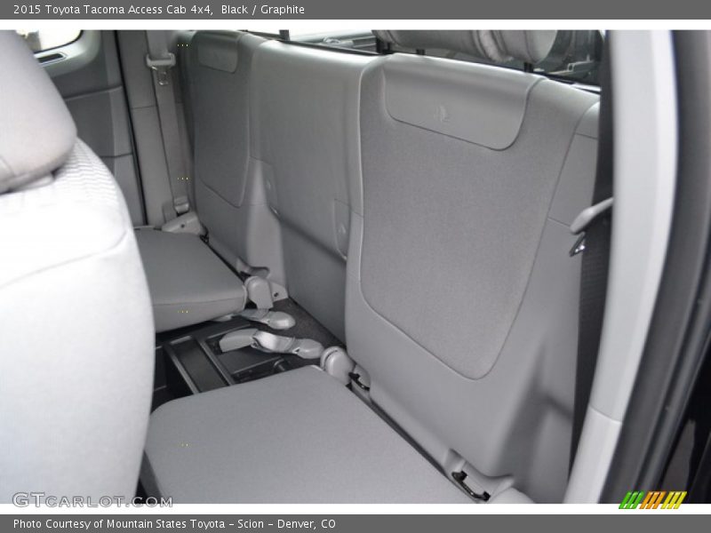 Black / Graphite 2015 Toyota Tacoma Access Cab 4x4