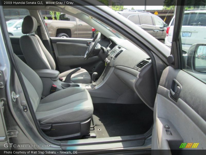 Willow Gray / Gray 2009 Hyundai Sonata GLS