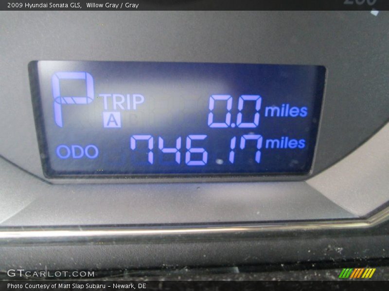 Willow Gray / Gray 2009 Hyundai Sonata GLS