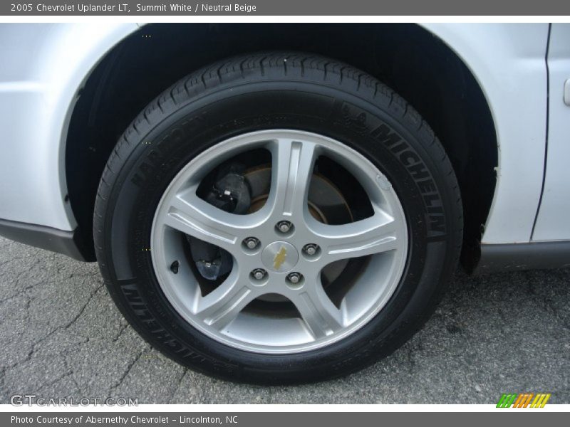 Summit White / Neutral Beige 2005 Chevrolet Uplander LT