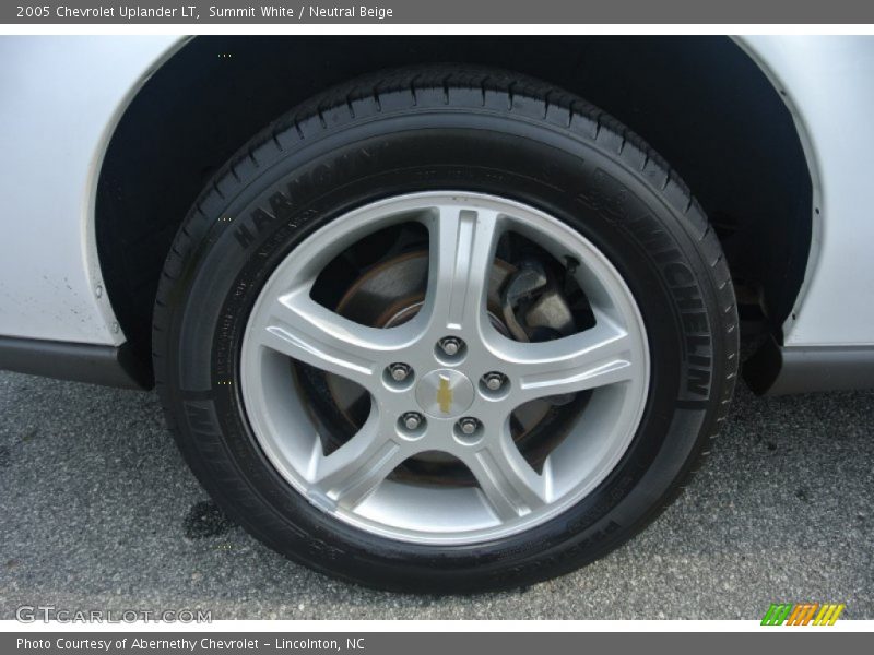 Summit White / Neutral Beige 2005 Chevrolet Uplander LT