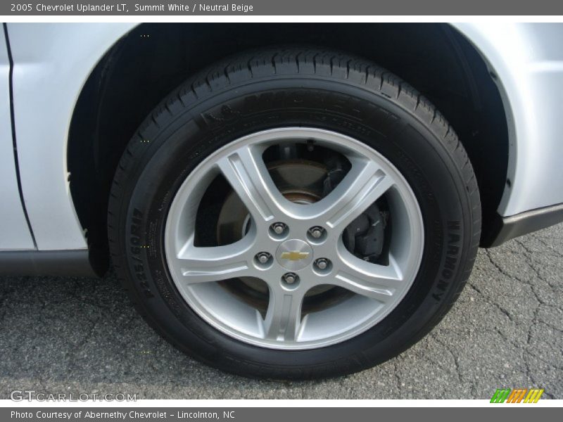 Summit White / Neutral Beige 2005 Chevrolet Uplander LT