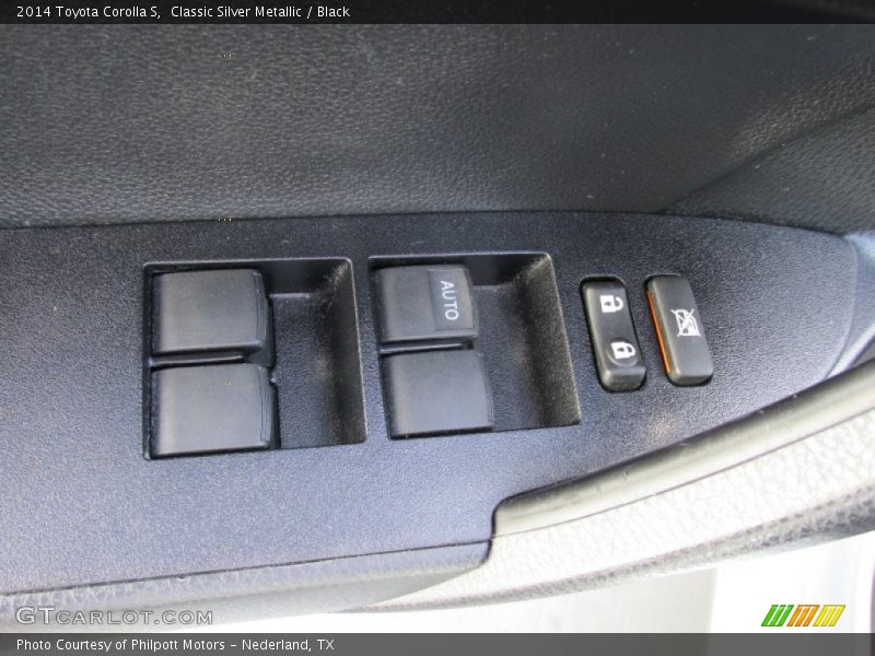 Classic Silver Metallic / Black 2014 Toyota Corolla S