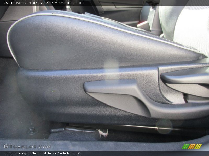 Classic Silver Metallic / Black 2014 Toyota Corolla S