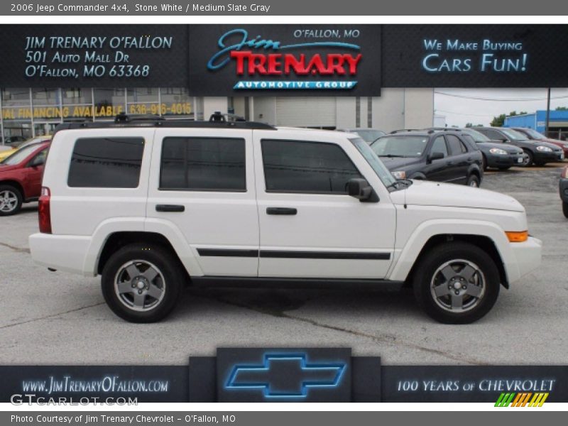 Stone White / Medium Slate Gray 2006 Jeep Commander 4x4