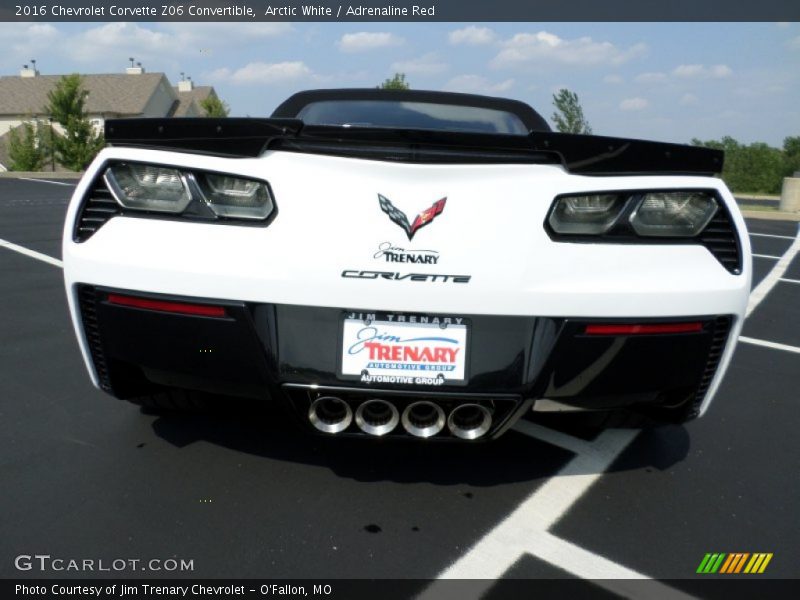 Arctic White / Adrenaline Red 2016 Chevrolet Corvette Z06 Convertible