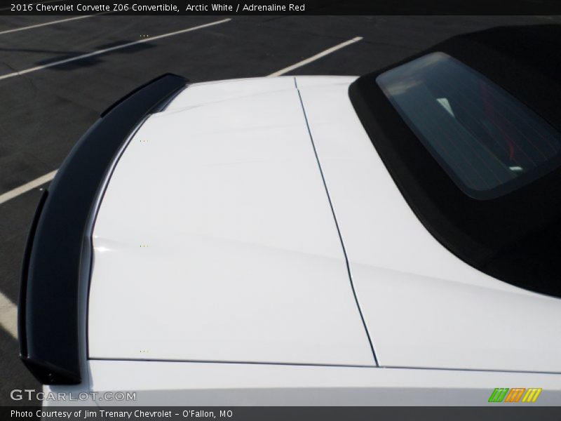 Arctic White / Adrenaline Red 2016 Chevrolet Corvette Z06 Convertible